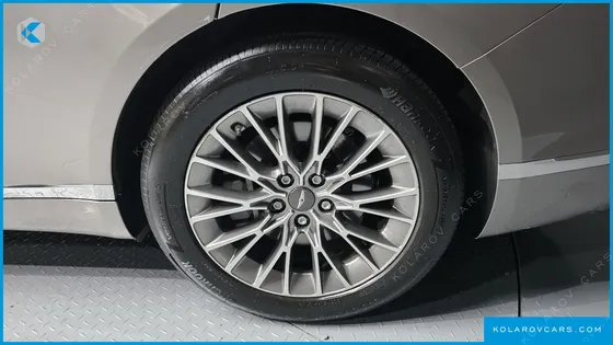 GENESIS G80 GASOLINE 2.5 TURBO 2WD