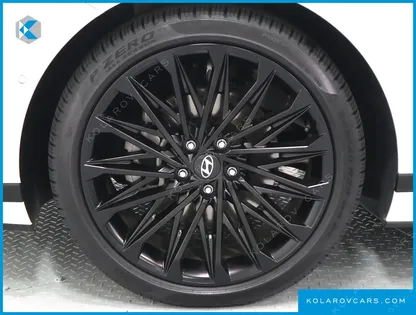 HYUNDAI GRANDEUR 2,5 GASOLINE 2WD