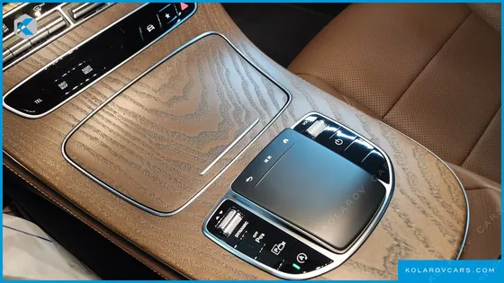MERCEDES E-CLASS E250 EXCLUSIVE
