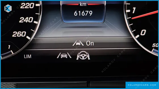 MERCEDES E-CLASS E300 4MATIC AMG LINE