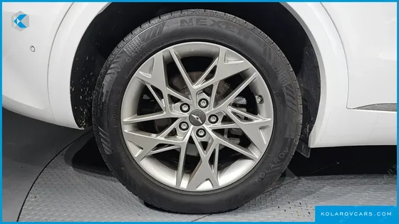 GENESIS GV70 2.5T GASOLINE 2WD