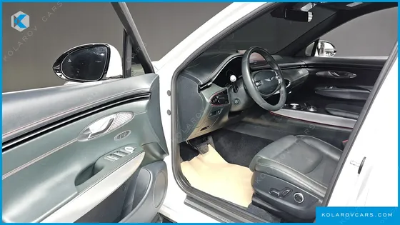 GENESIS GV70 2.5T GASOLINE 2WD