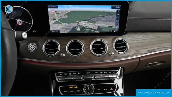 MERCEDES E-CLASS E300 4MATIC EXCLUSIVE