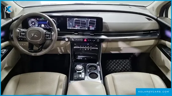 KIA CARNIVAL GASOLINE 7-SEATER HI-LIMOUSINE