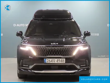 KIA CARNIVAL 7-SEATER HI-LIMOUSINE