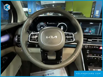 KIA CARNIVAL 9-SEATER HI-LIMOUSINE