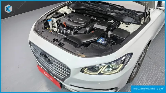 HYUNDAI GRANDEUR 2.4 PREMIUM