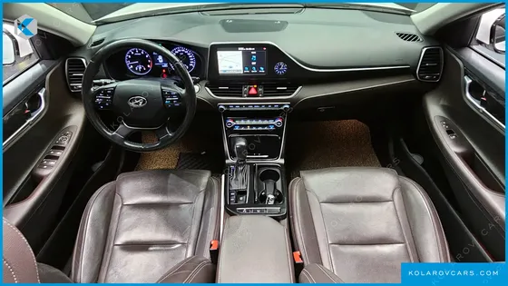 HYUNDAI GRANDEUR 2.4 PREMIUM