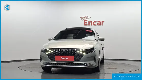 HYUNDAI GRANDEUR CALLIGRAPHY
