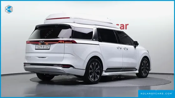 KIA CARNIVAL 7-SEATER HI-LIMOUSINE