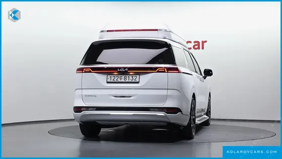 KIA CARNIVAL 7-SEATER HI-LIMOUSINE