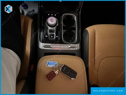 KIA CARNIVAL 7-SEATER SIGNATURE