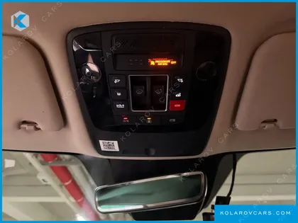 KIA CARNIVAL 7-SEATER SIGNATURE