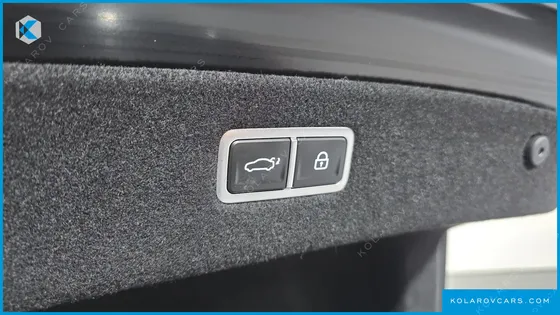 GENESIS G90 GASOLINE 3.5 TURBO E-S/C AWD