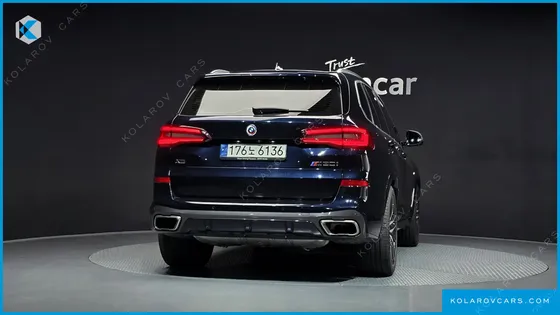 BMW X5 M50I