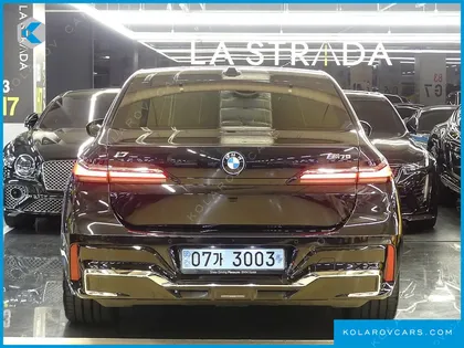 BMW I7 M70 XDRIVE M PERFORMANCE