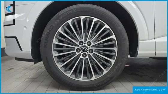 HYUNDAI PALISADE GASOLINE 2.5T 4WD 9-SEATER