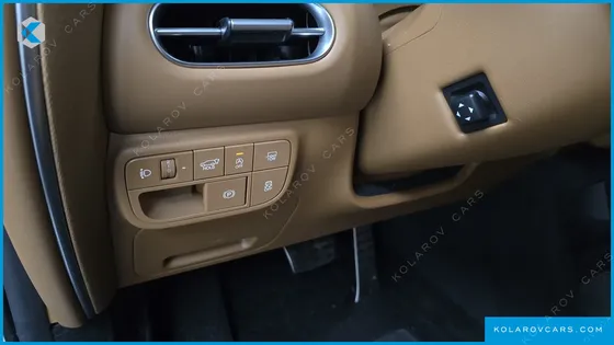HYUNDAI PALISADE GASOLINE 2.5T 4WD 9-SEATER