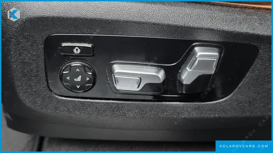 BMW X7 XDRIVE 30D DESIGN PURE EXCELLENT 6-SEATER