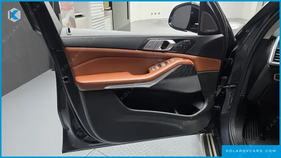 BMW X7 XDRIVE 30D DESIGN PURE EXCELLENT 6-SEATER