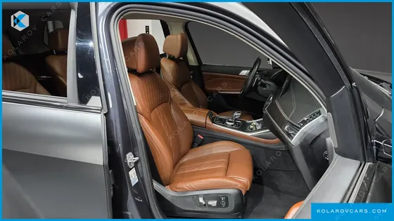 BMW X7 XDRIVE 30D DESIGN PURE EXCELLENT 6-SEATER