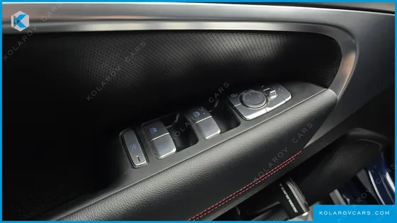 GENESIS G70 GASOLINE 2.5T 2WD