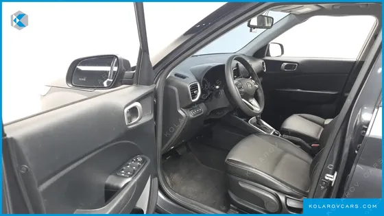 HYUNDAI VENUE 1.6 SMART