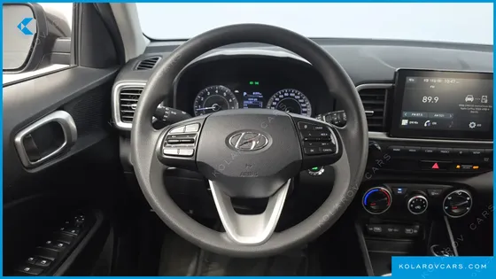 HYUNDAI VENUE 1.6 SMART