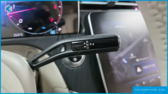 MERCEDES E-CLASS E220D 4MATIC EXCLUSIVE
