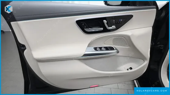 MERCEDES E-CLASS E220D 4MATIC EXCLUSIVE