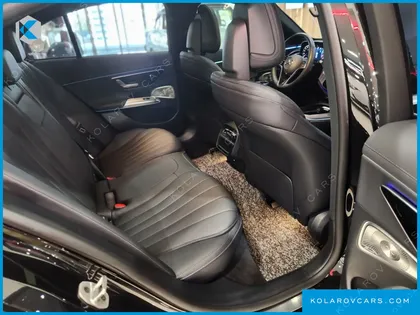 MERCEDES E-CLASS E300 4MATIC EXCLUSIVE