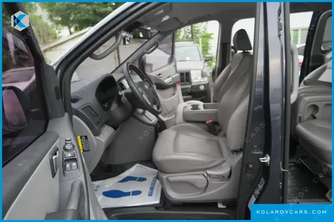HYUNDAI STAREX 12-SEATER LPI WAGON