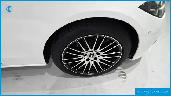 MERCEDES C-CLASS C200 AVANTGARDE