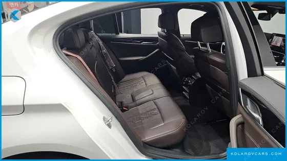 BMW 5 SERIES 523D M SPORT