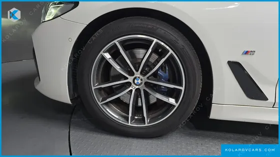BMW 5 SERIES 520I M SPORT