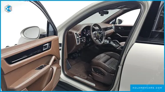 PORSCHE CAYENNE 3.0 COUPE