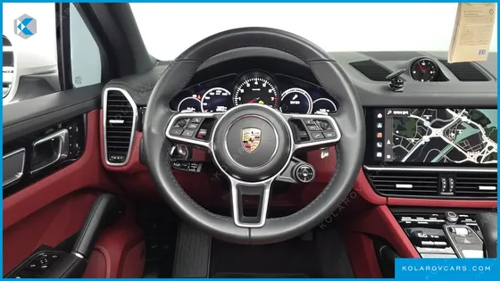 PORSCHE CAYENNE 3.0 PLATINUM EDITION
