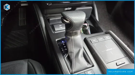 LEXUS ES F-SPORT