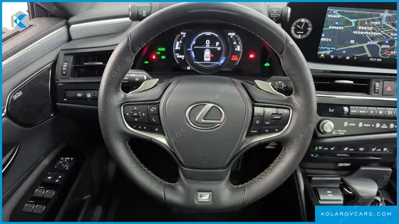 LEXUS ES F-SPORT