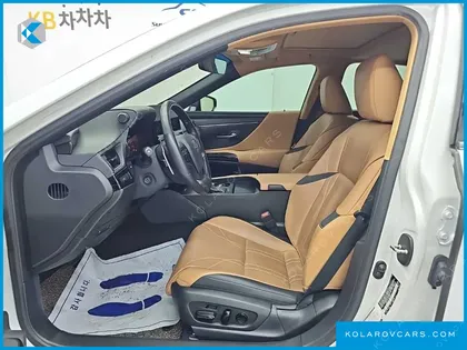 LEXUS ES LUXURY PLUS