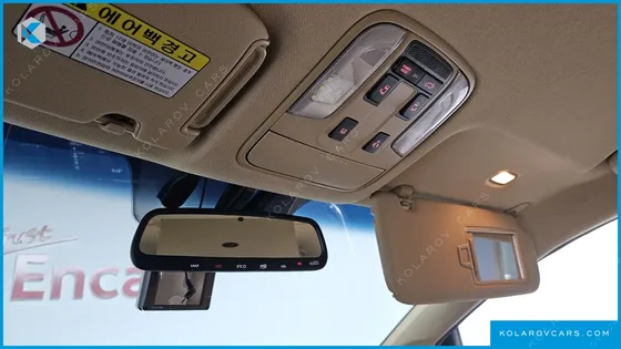 KIA CARNIVAL 9-SEATER NOBLESSE SPECIAL