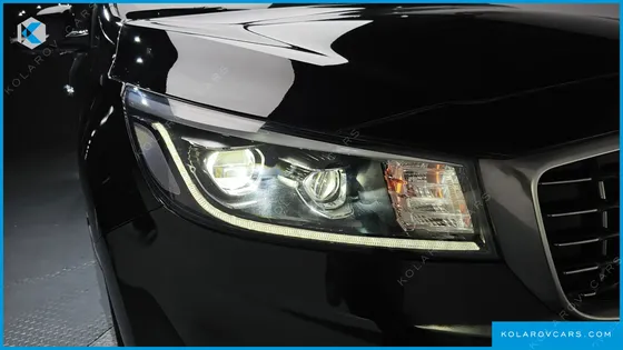 KIA CARNIVAL 9-SEATER NOBLESSE SPECIAL