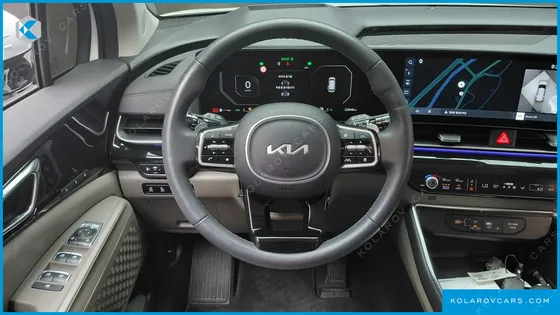 KIA CARNIVAL HEV 9SEATER SIGNATURE