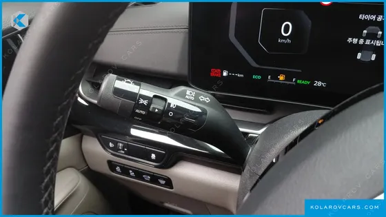 KIA CARNIVAL HEV 9SEATER SIGNATURE