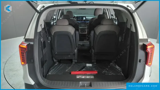 KIA CARNIVAL HEV 9SEATER SIGNATURE