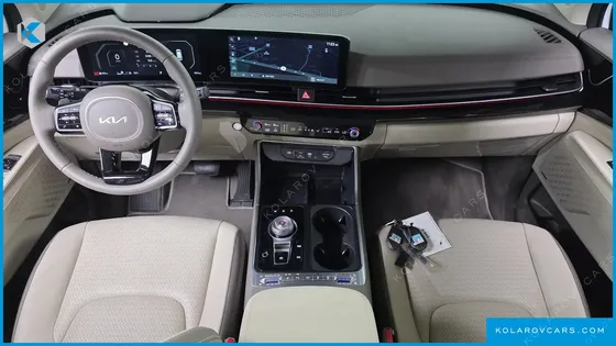 KIA CARNIVAL DIESEL 7-SEATER SIGNATURE