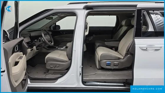 KIA CARNIVAL DIESEL 7-SEATER SIGNATURE
