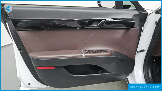 HYUNDAI GRANDEUR PREMIUM