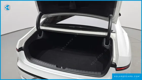 HYUNDAI GRANDEUR PREMIUM