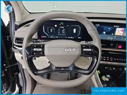 KIA CARNIVAL HEV 9-SEATER HI-LIMOUSINE